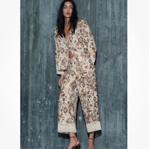 ZARA 2pc Co Ord PRINTED Set GUIPURE Top & Pants Size Medium